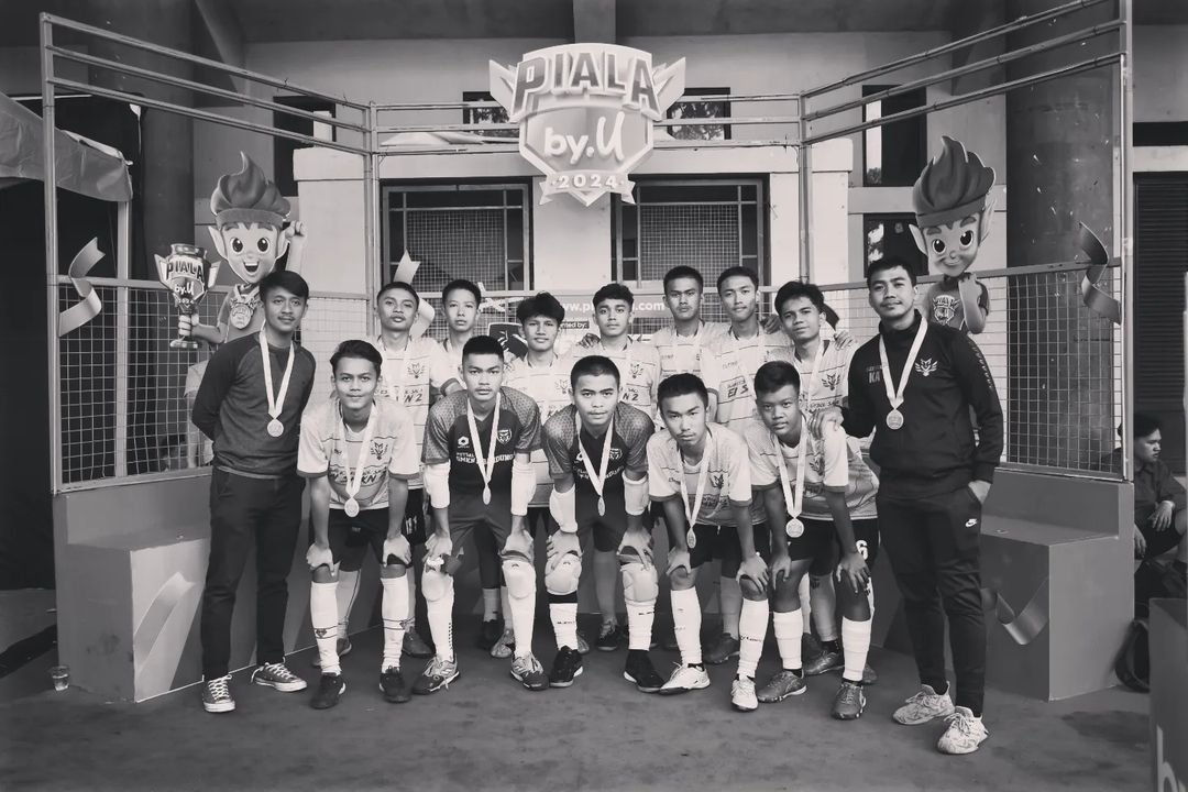 Kegiatan Tim Futsal SMK Negeri 2 Bandung pada Tournament Piala By.U